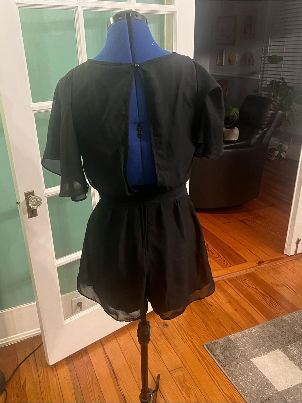 Black Flutter Sleeve Women’s romper - Picture 3 of 4